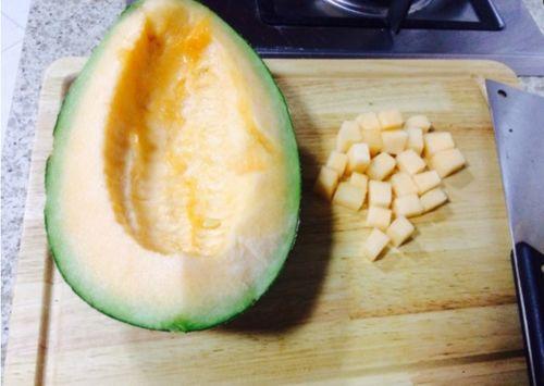 挑战吃哈密瓜怪,一场味蕾与勇气的极限对决