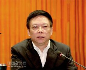 海口今日头条冯磊简历,揭秘冯磊简历背后的精彩人生