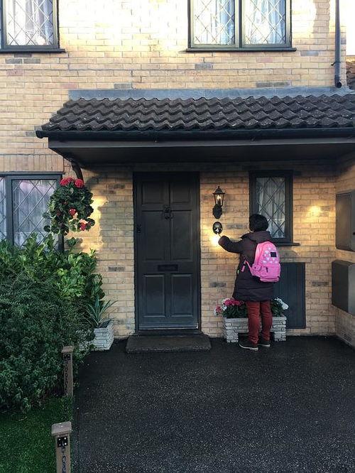 英国伦敦吃瓜视频,吃瓜群众围观奇观