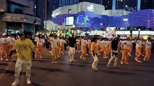 成都跳舞哪个男生网红好,成都跳舞界人气男生网红盘点