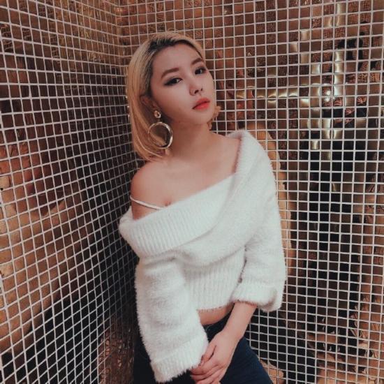 极品网红美女露出,惊艳众生！