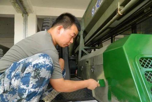 支援河南的网红小孩照片,网红小孩的温暖力量